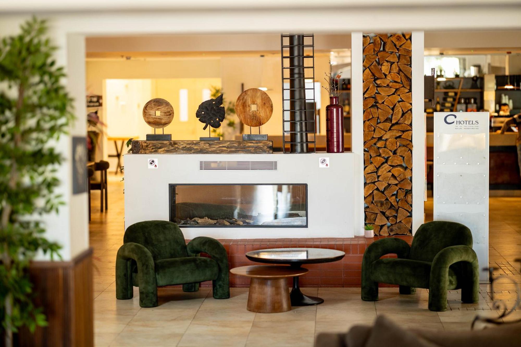 C Hotel Neve Ilan Exterior photo